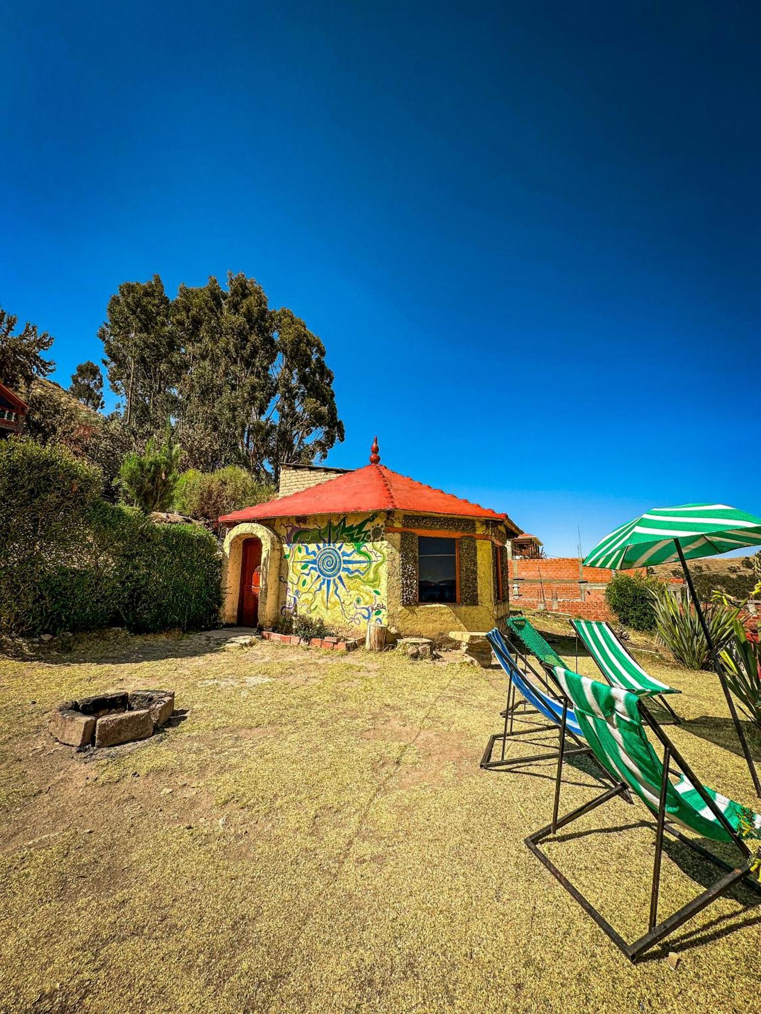 Hostal Sol Y Lago Copacabana  Exteriör bild