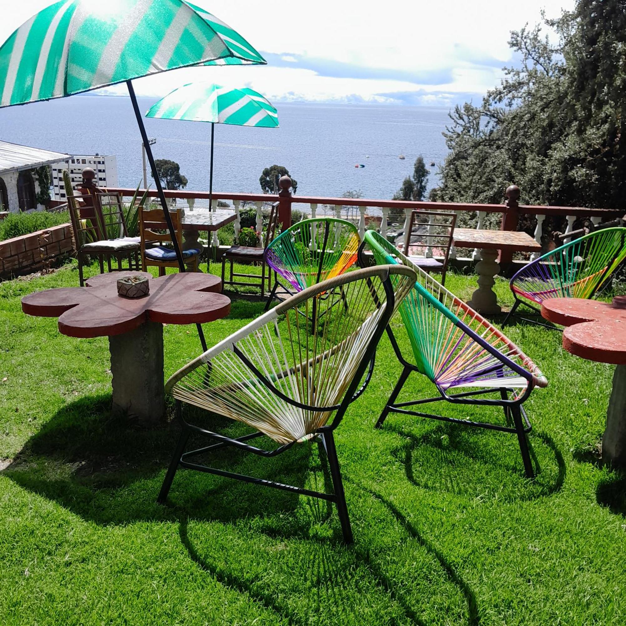 Hostal Sol Y Lago Copacabana  Exteriör bild